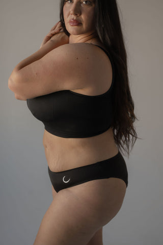 The Low Rise Bikini: Medium Flow (Seamless)